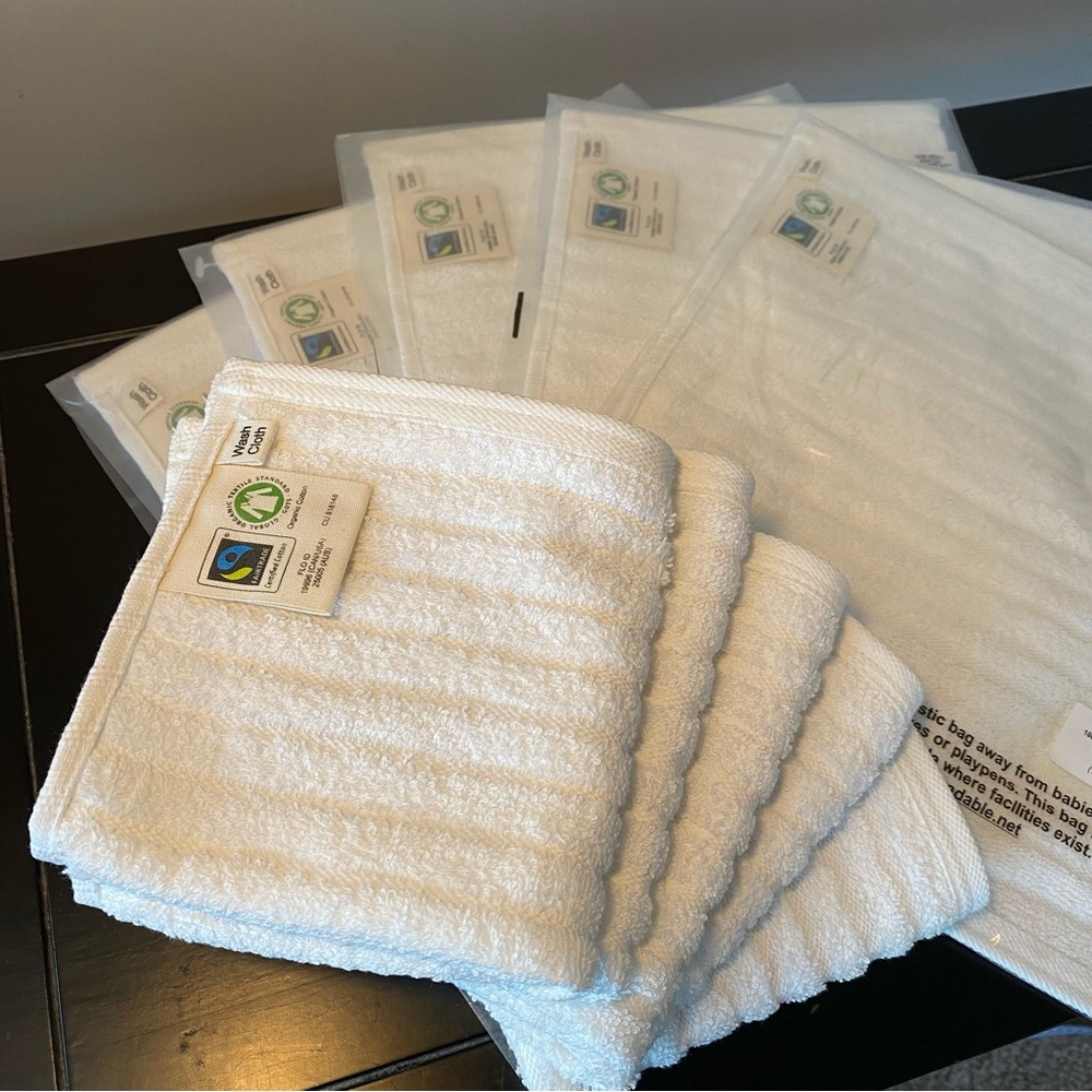 NEW Organic Cotton Washcloth Set of 10